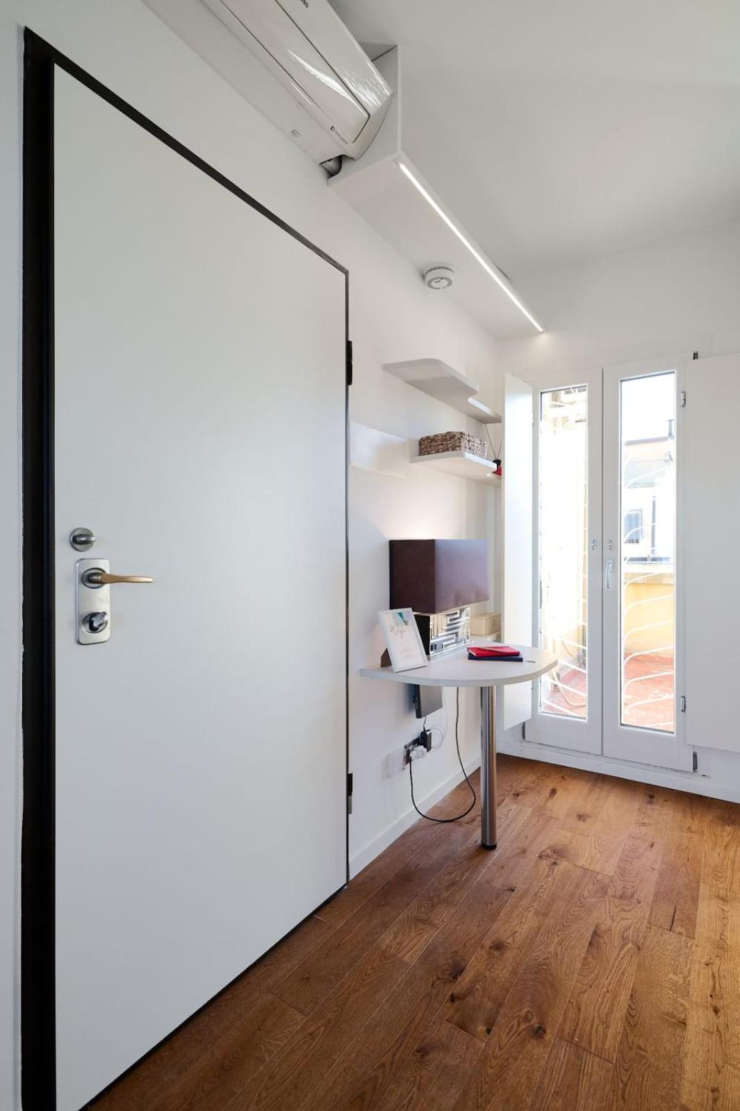 5-Days Suite In Milaan Buitenkant foto
